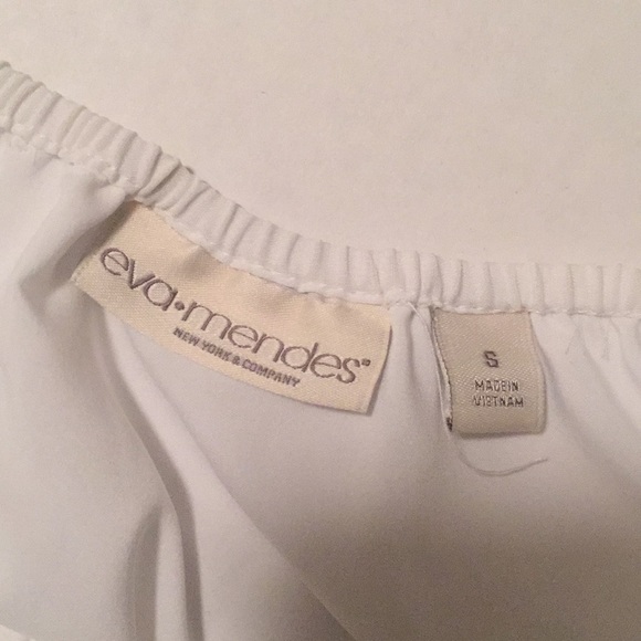 White Summer Dress 3/4 Sleeves Small - Picture 8 of 8